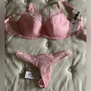 Change Lingerie 30H Bra and Panty Set